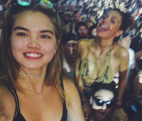 Amber Dawn Frank pornostar nette bild