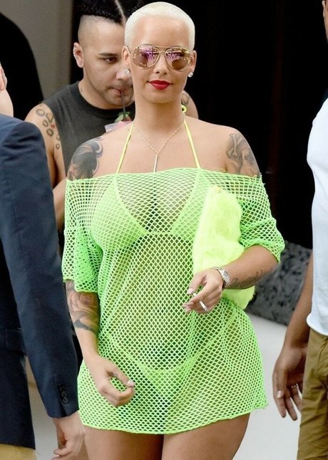 Amber Levonchuck model akt fotos