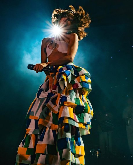 Zeynep Bastik schauspielerin nackt fotos