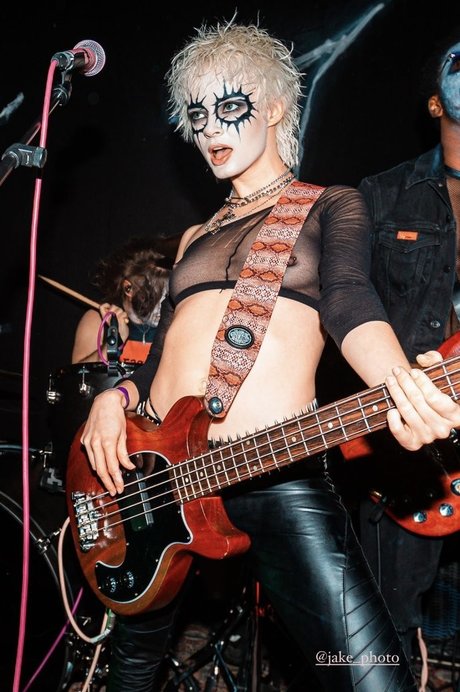 Milkie Way xxx akt archiv