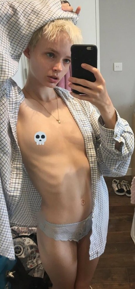 Milkie Way pornostar nacktheit archiv