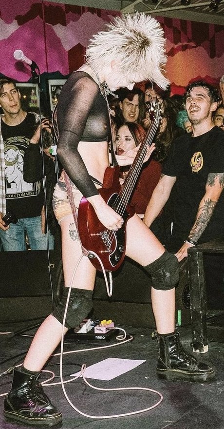 Milkie Way exklusive akt galerie