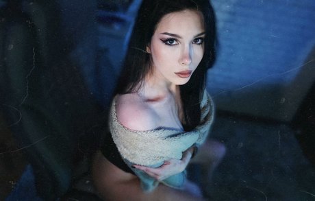 Izzy uindi sexy nette fotos