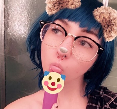 Venus__Fae pornostar nackten foto