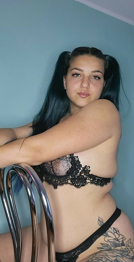 madalina elena freie hübsche foto