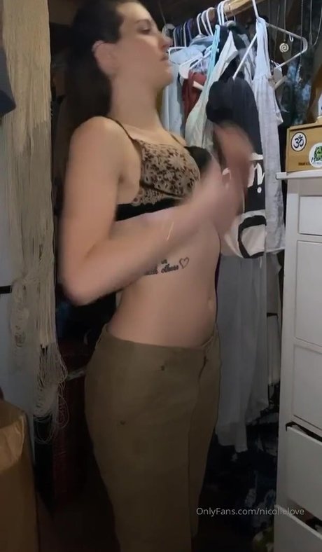 Nicollelove sexy kostenlose foto