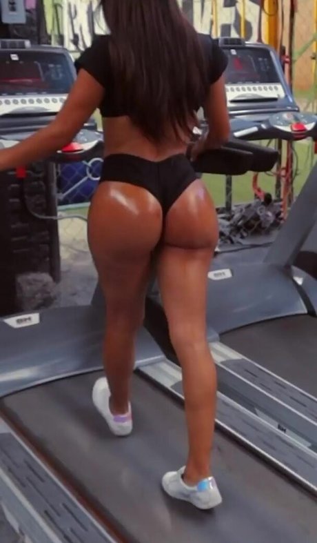 Brissa Dominguez hübsche nackte foto