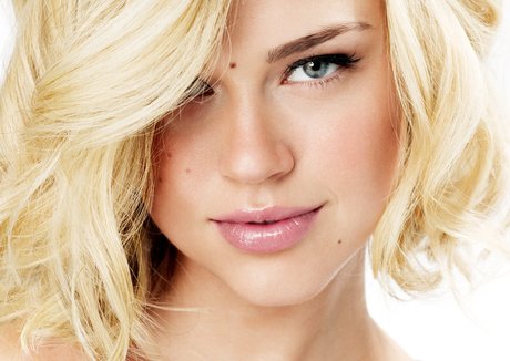 Adrianne Palicki top nackt galerie