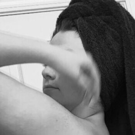 Novaleegrace hübsche kostenlose galerie