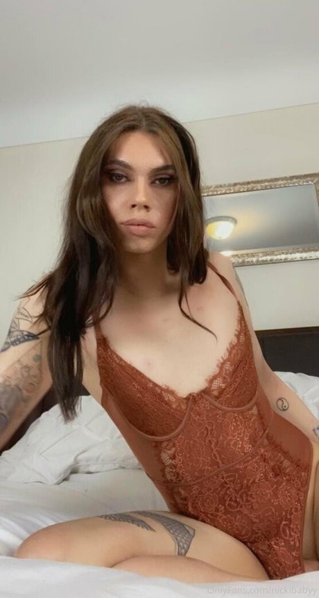 Ts Nicki Foxx hübsche freie archiv