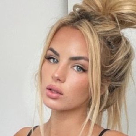 Hanna Wilson porno nackten archiv