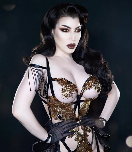 Threnody In Velvet schöne nackten bilder