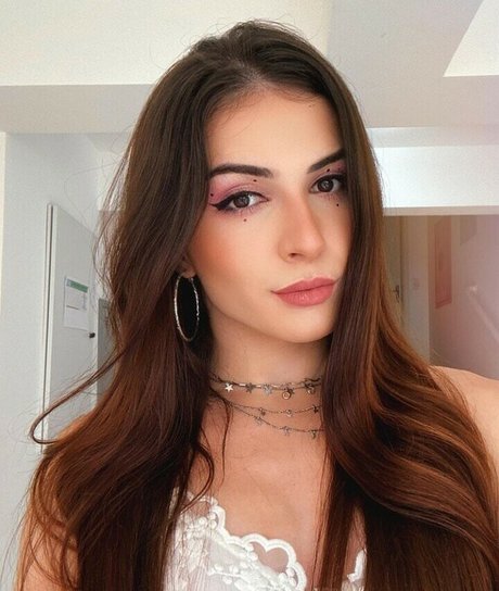 Angela Moraes beste schöne archiv