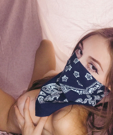 Xqueenmaeve pornostar perfekte foto