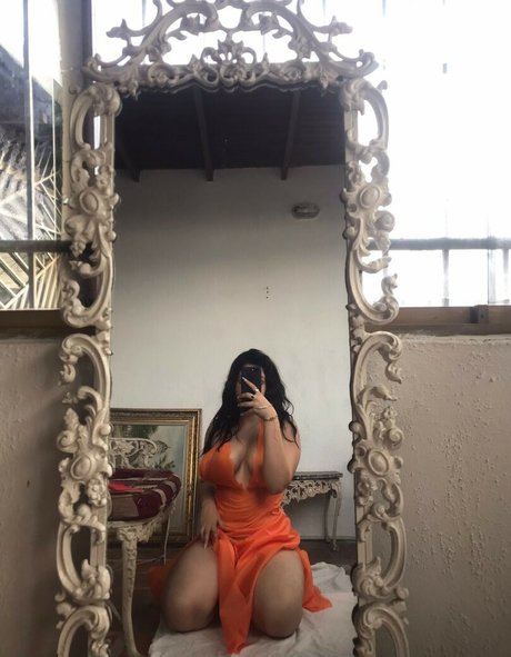 vviczsz model nackten bild