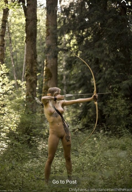 DancesWithTheRain nackt perfekte foto