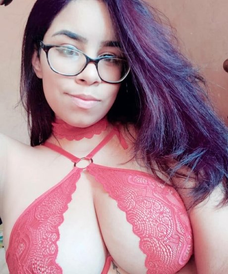 Kau Martini porno nackten bild