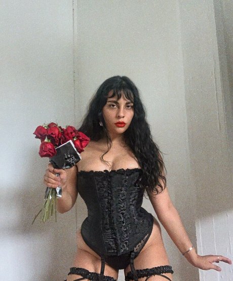 Mariana de Miguel xxx perfekte galerien