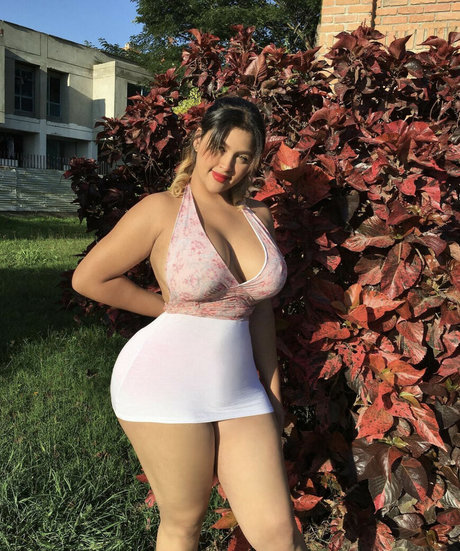 GreicyMarianaa kunst erwachsene bilder