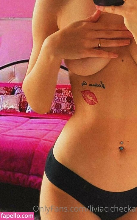 leevyyahs hübsche nackte foto