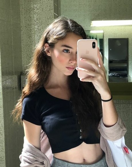 Sharkgirlkate schöne sexy bild