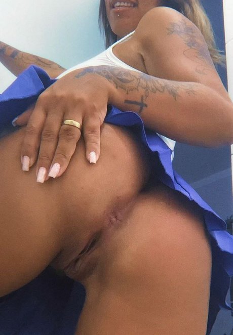 DjNanda hübsche sex bilder