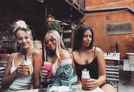 Emmahaggstrom erwachsene erotische bilder