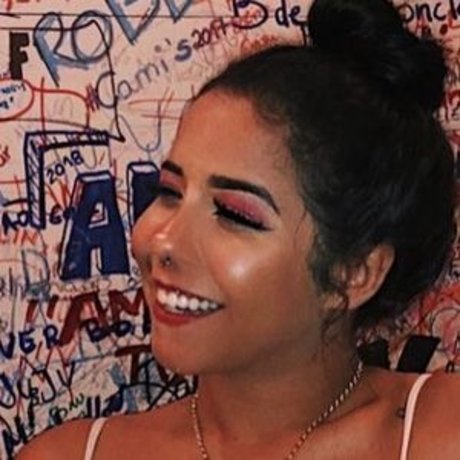 Julia Peixoto kunst perfekte bild