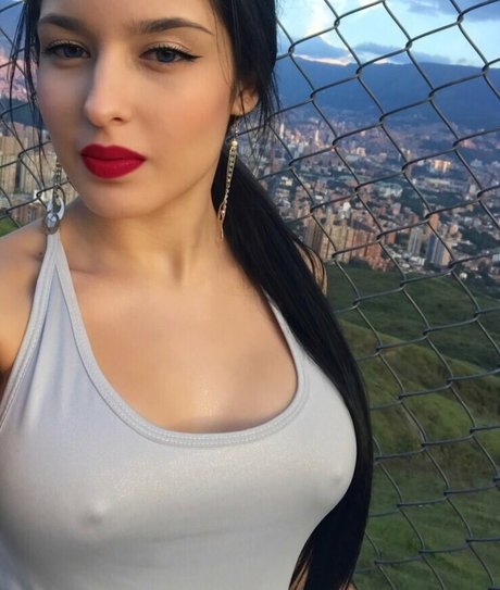 Carolina Tobon nackten pornostar galerie