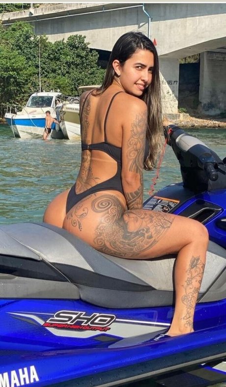 Paulla Naianna sexy erwachsene galerien