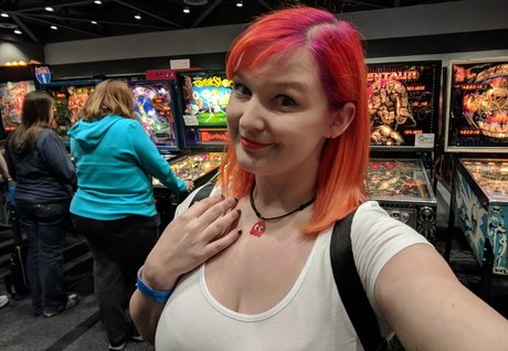 Kinsey Burke heiße schöne galerie