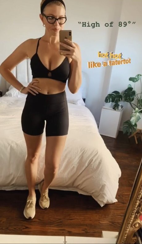 Vivienne Cole nackt schöne foto