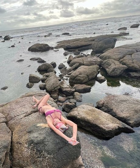 Nicole Neuman model porno fotos