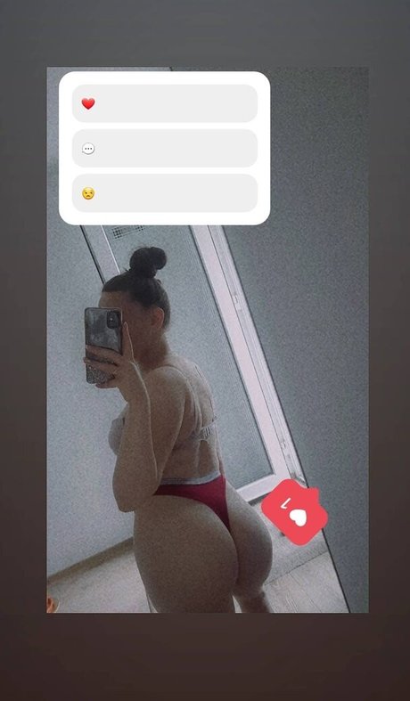 cami__316 nacktheit freie bild