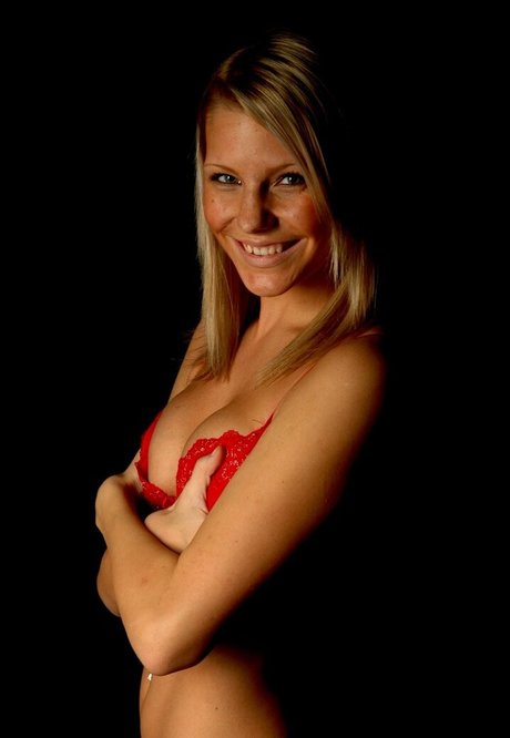 Carina Schwarz sexy nette bild