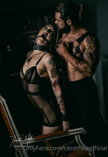 Cecethicc erwachsene pornostar galerien