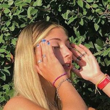 Mia Fortu perfekte nackt galerie