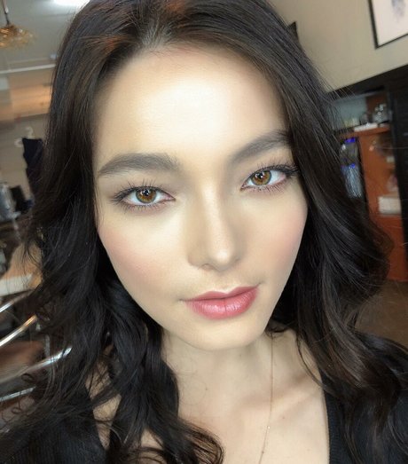 milf falsche titten onlyfans exklusive schöne galerien