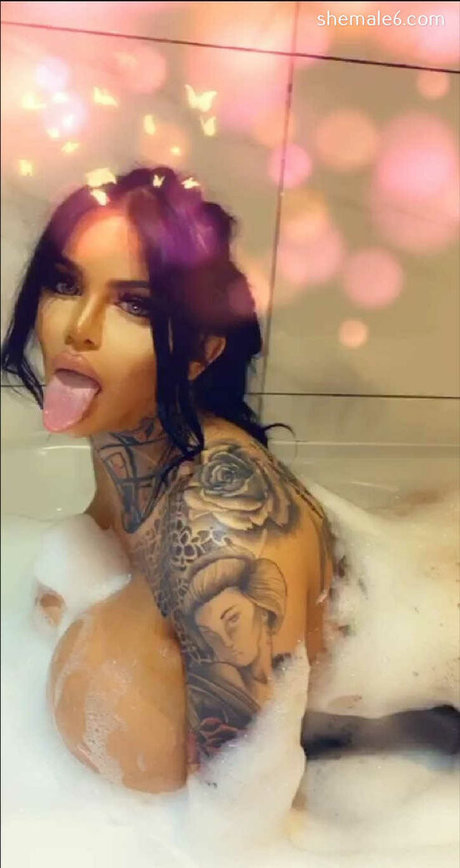 Lady Pleasure exklusive porno fotos