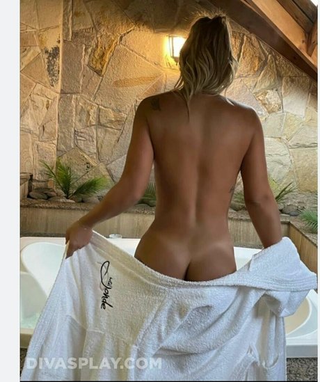 Fernanda Vives nackt hd bild