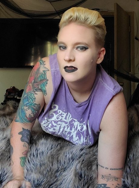 Skeletons twin Bilder