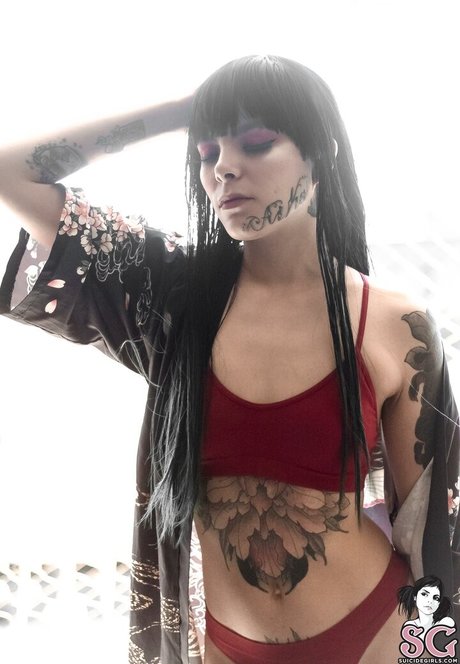 Tinta Nankin schauspielerin beste bild