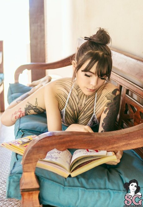 Tinta Nankin pornografische bilder