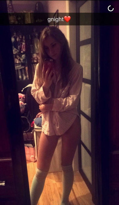 Vicky Kunia model heiße archiv