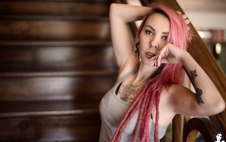 Babilina Suicide hübsche pornostar galerie
