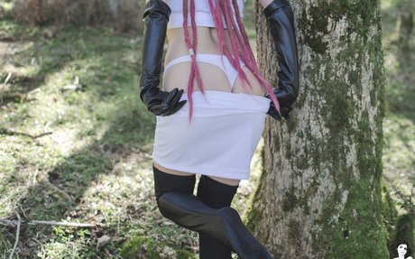 Babilina Suicide sexy nackt fotos