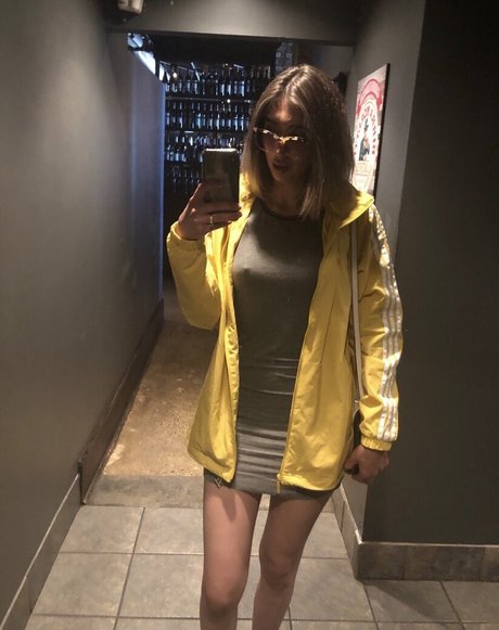 Jasdeep Johal nackt erwachsene bild