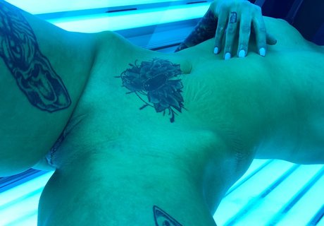 Yulia Kyolner heiße schöne archiv