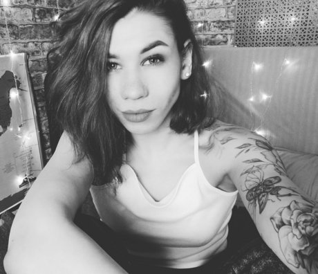 Rock it Kelly model nacktheit galerie