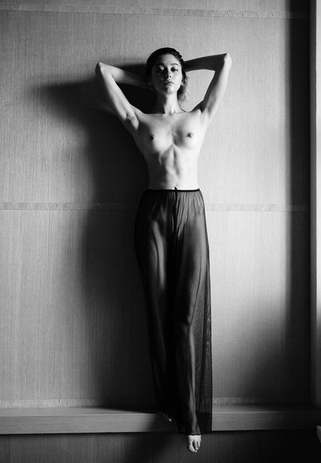 aemillin nackt exklusive bilder